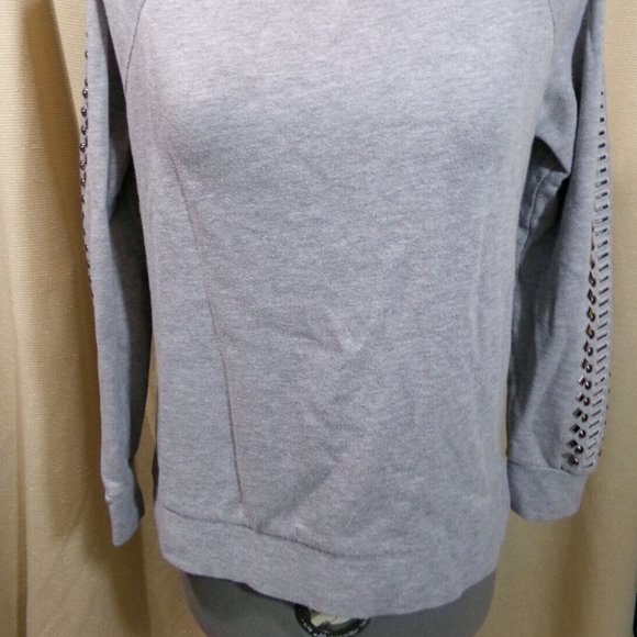 MAX JEANS Terry Sweatshirt XS Gray Studded Caged sleeve Raglan scoop neck Trendy - Picture 3 of 7